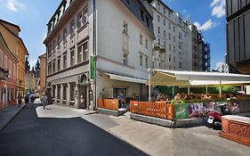 EA Hotel Royal Esprit
